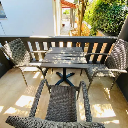 Loky - Sunny House 150m From Sea With Pool * Banjole